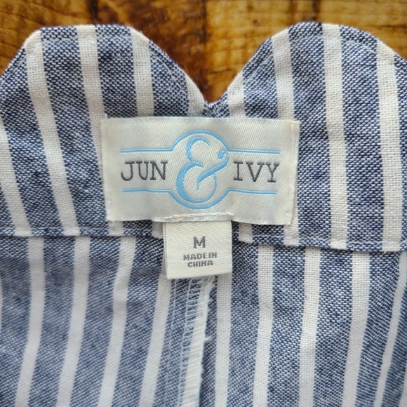 Francesca's Jun & Ivy Stripe Tie Scalloped Shorts - Picture 3 of 4